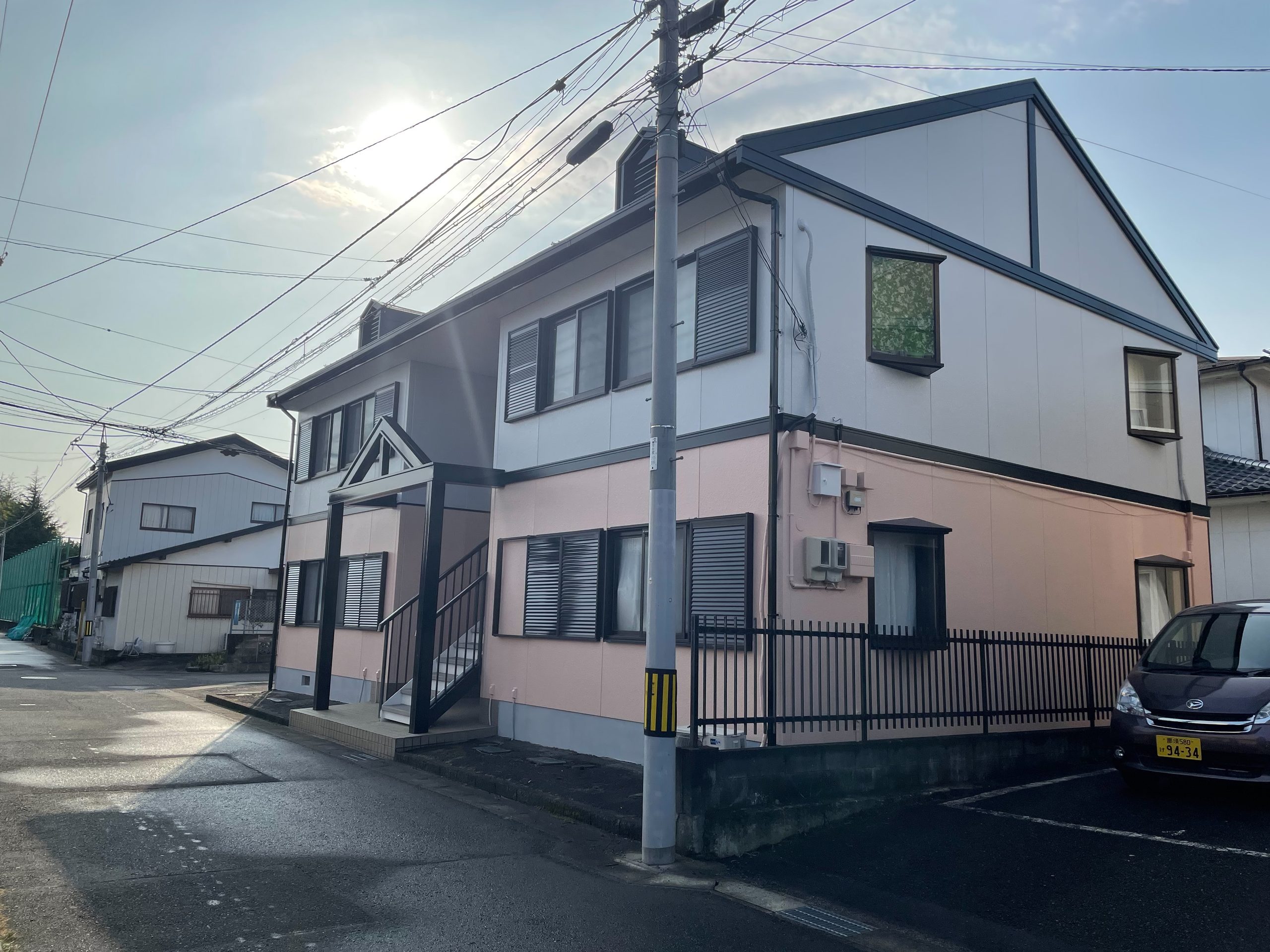 仙台市宮城野区I様所有アパートの側面塗装後(ラジカル塗料・パーフェクトトップsiで塗装)